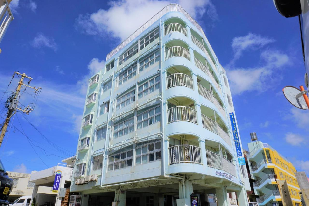 Hôtel Okinawa Ocean Front à Chatan Extérieur photo